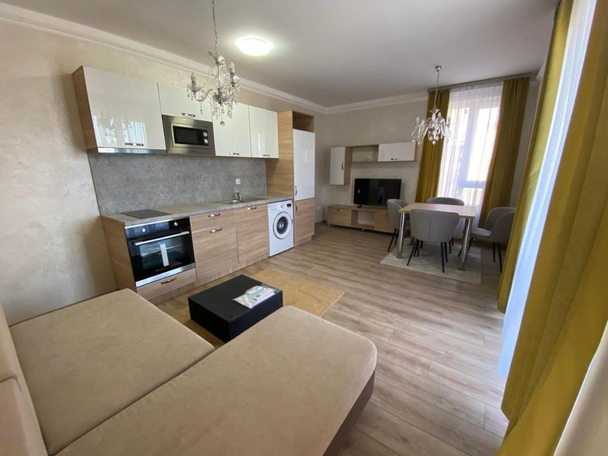 South Coast Apartments Shumen Exterior photo