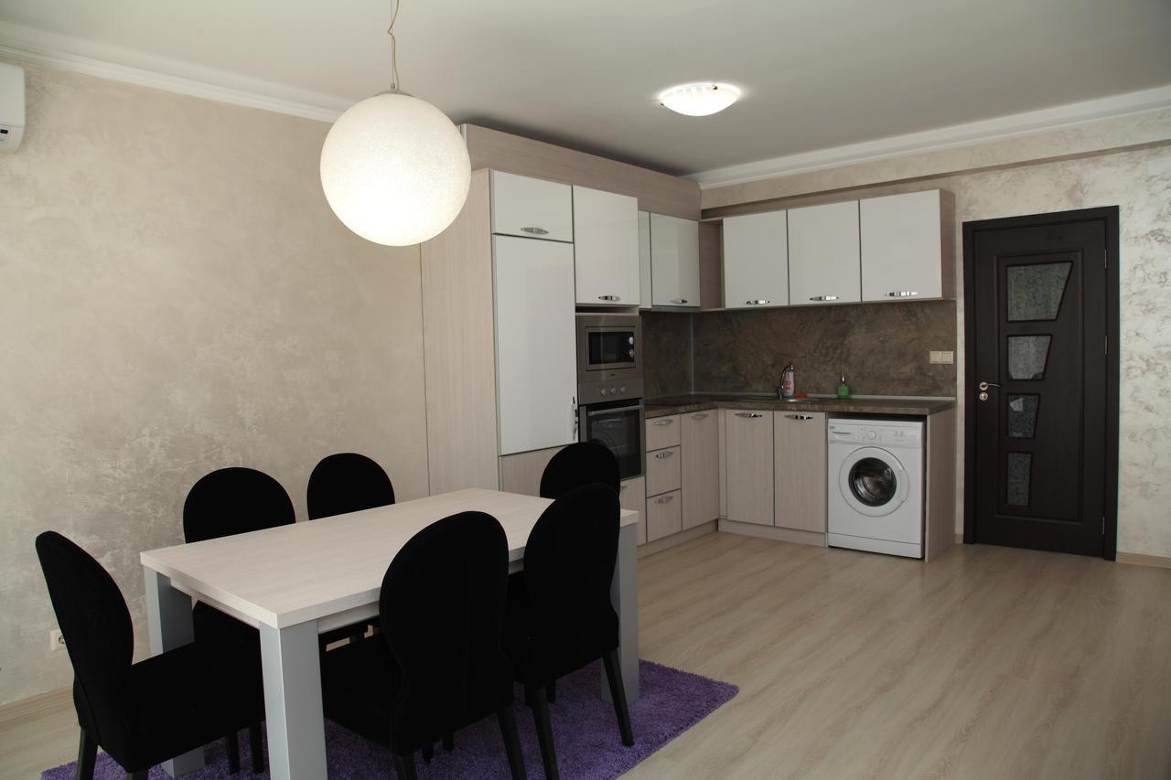 South Coast Apartments Shumen Exterior photo